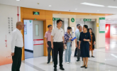 福州市卫健委党组成员、副主任陈新旭一行莅临东南眼科医院调研党建工作