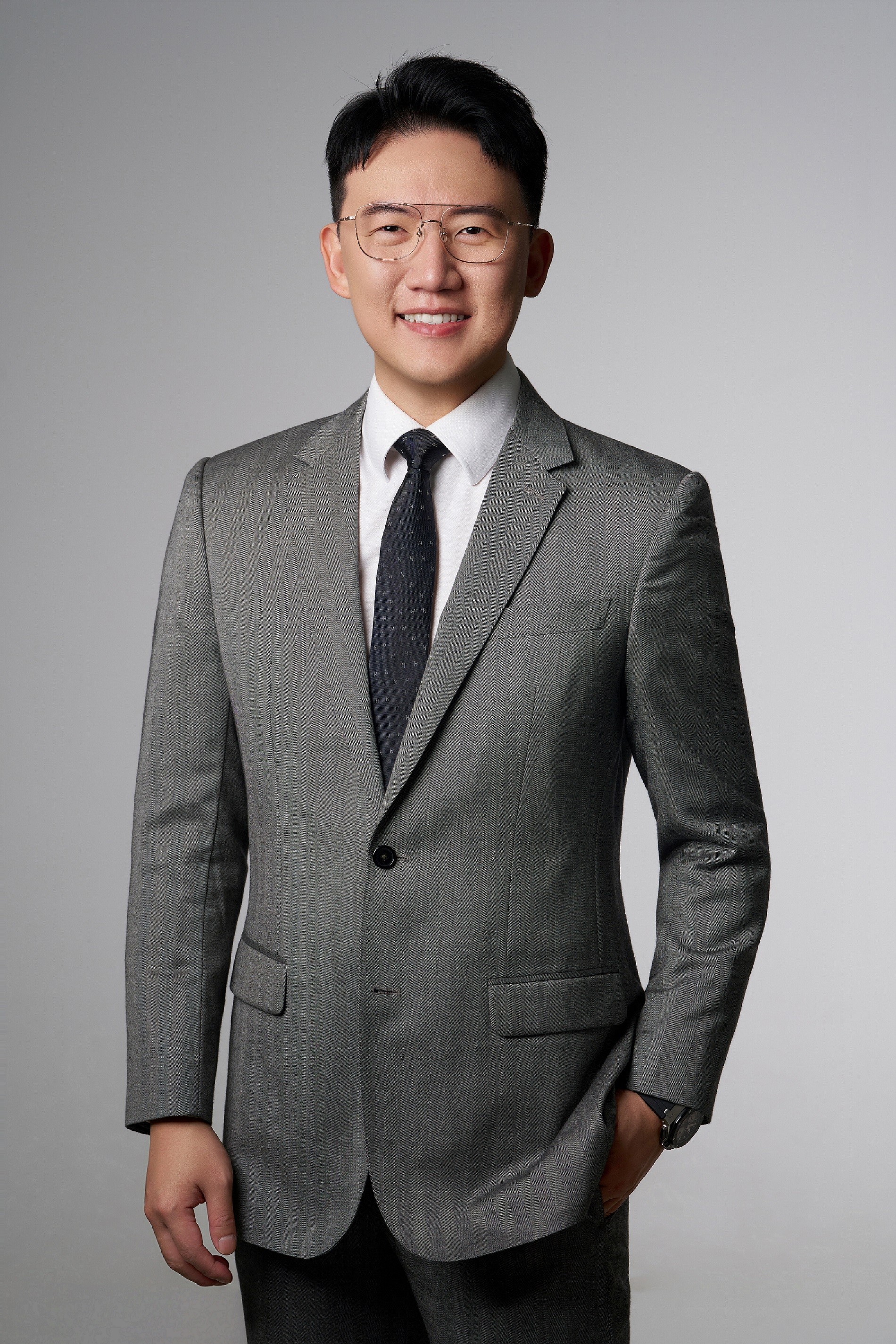 克丽缇娜董事长赵承佑的副本.jpg